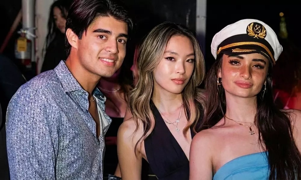 Hiphop & RnB Spring Fling Yacht Party Cruise – NYC Skyline Views