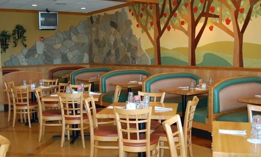 Image 10: Spend $15 or $30 on Delicious Breakfast and Lunch Dishes
