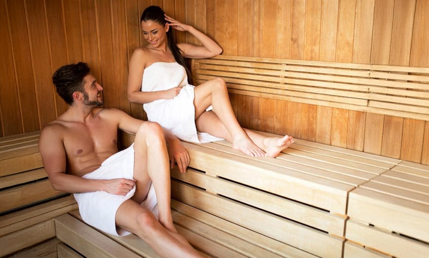 Image 3: Lago di Garda 4*: Soggiorno con colazione o mezza pensione e Spa