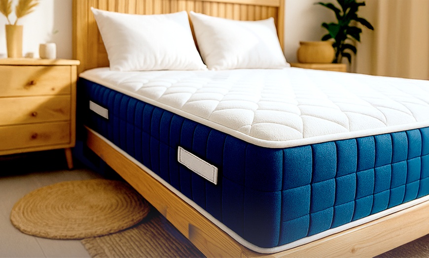 Image 3: Colchón ortopédico 30 cm con muelles ensacados de The White Stone
