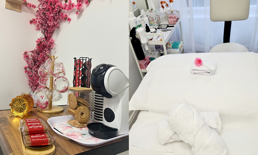 Image 2: One Microdermabrasion or Fill Up 360 Microneedling with LED Therapy!