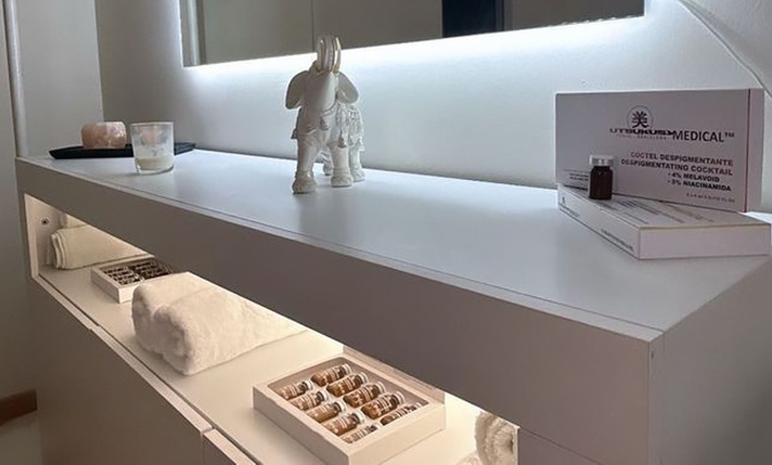 Image 4: Una sesión de masaje corporal para embarazadas de 60 minutos