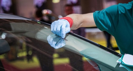 $100 Toward Windshield Replacement with Lifetime Warranty - A&A Auto Glass Discounters