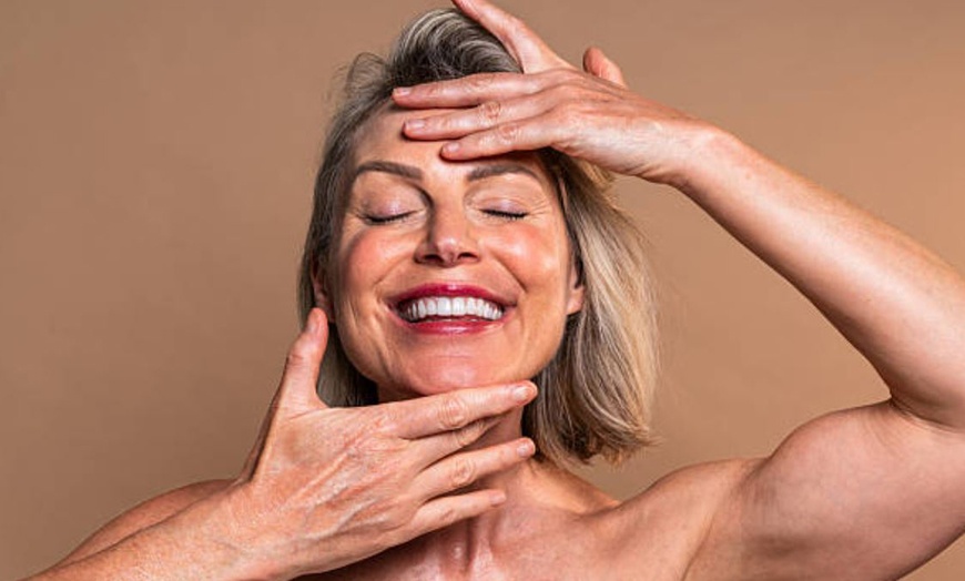 Image 13: 1 o 2 sesiones de rehidratación de labios o microlifting facial para 1