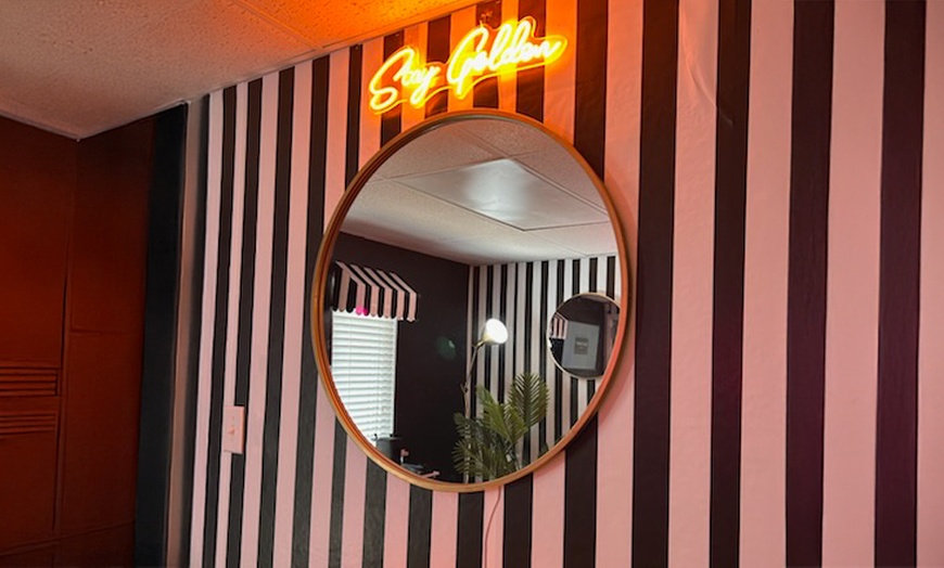 Image 4: Airbrush Spray Tan Sessions: Single, Rapid, Couples, or Monthly Series