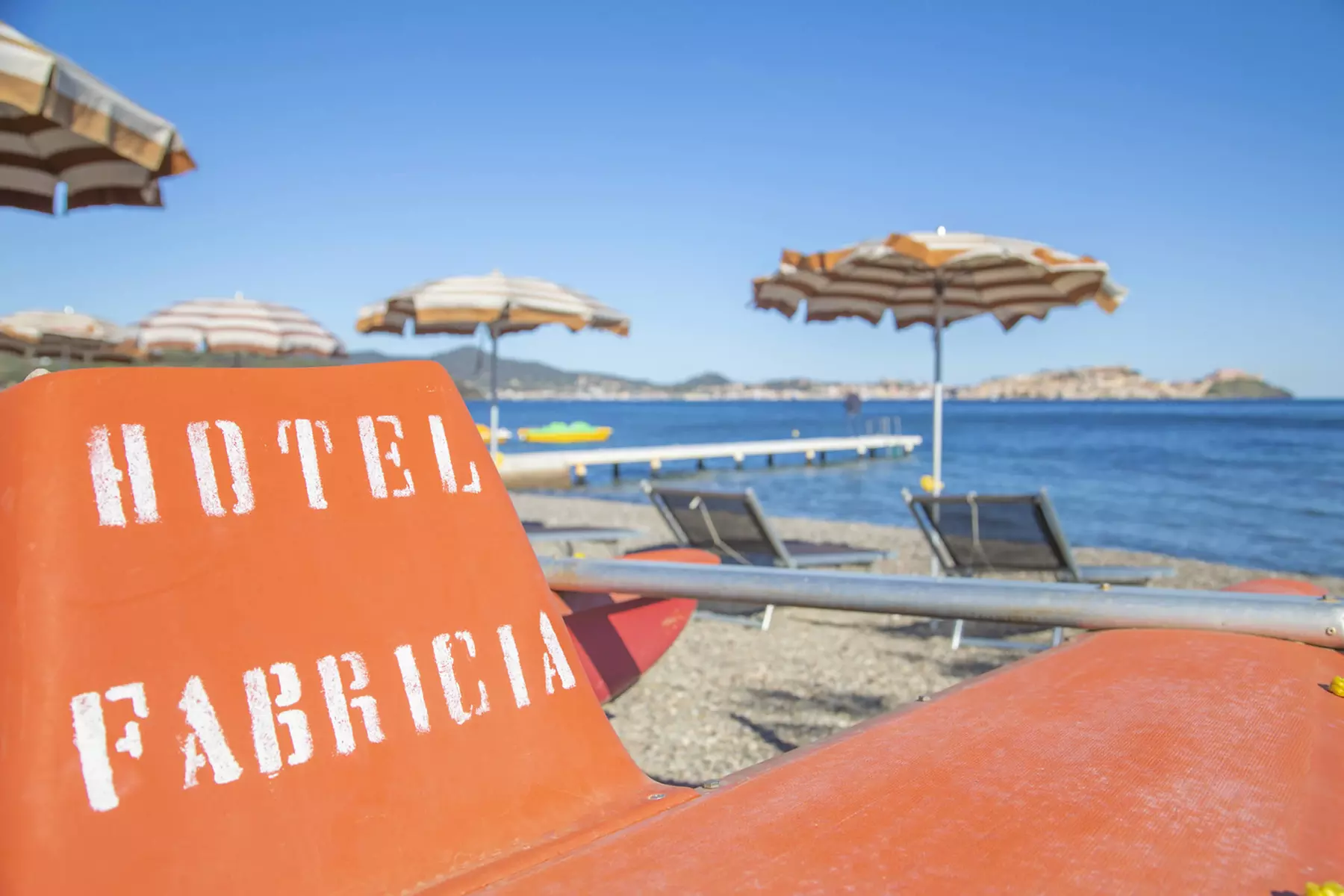 Isola d'Elba 4*: fino a 7 notti con mezza pensione e spiaggia