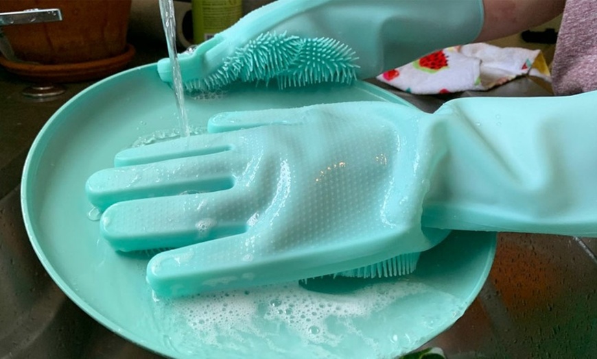 Image 10: Silicone Dish Washing Gloves
