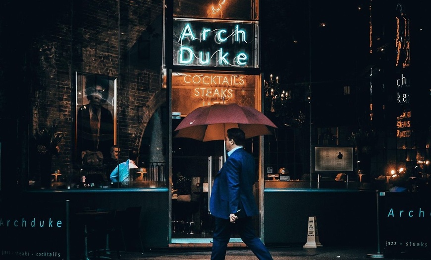 Image 4: Explore London's Iconic Gems with a Self-Guided Audio Tour