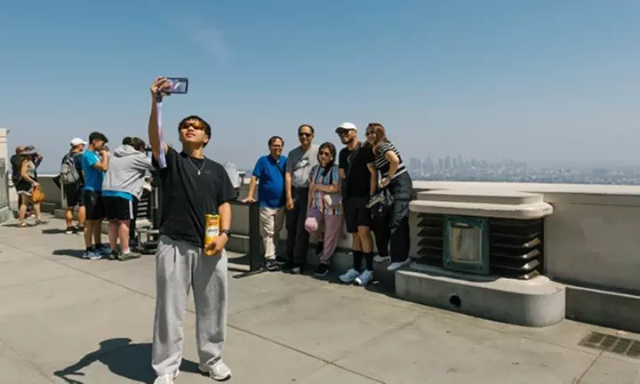 Hollywood Sightseeing, Celebrity Tour & More For One Child or Adult