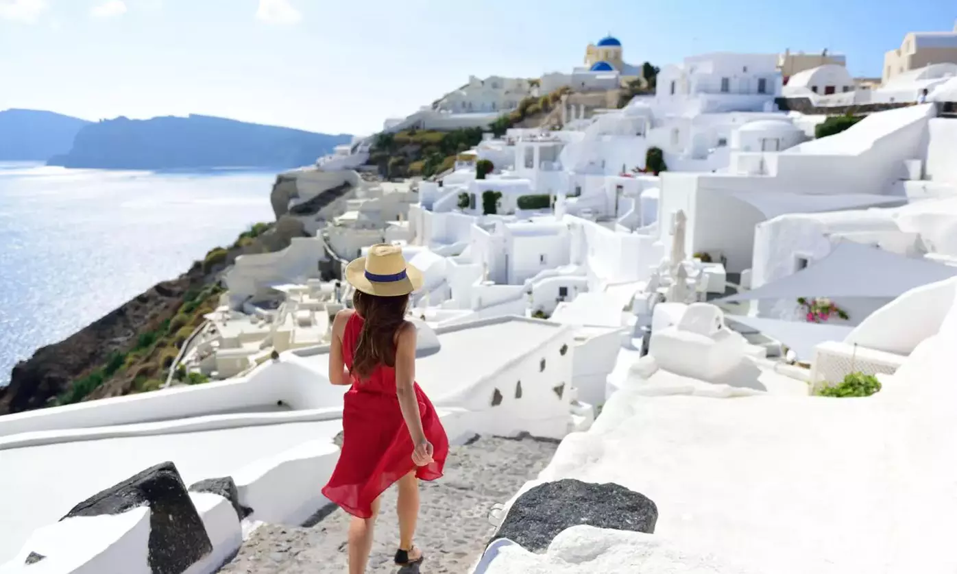 ✈ 9-Day Greece Vacation with Air from Great Value Vacations
