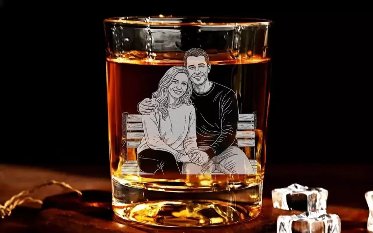 Capture memories in Custom Glass Cups—perfect for any celebration!