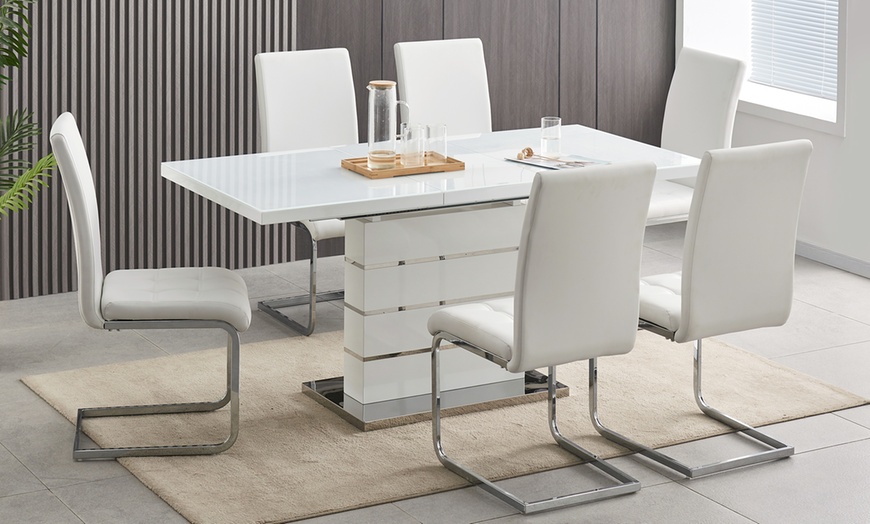 Image 3: Extendable 7-Piece Dining Set