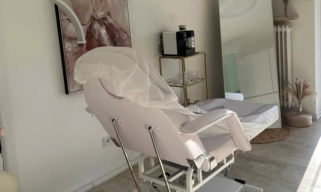 1 oder 2 Gesichtsbehandlungen mit Microneedling à 60 Min. für 1 Person