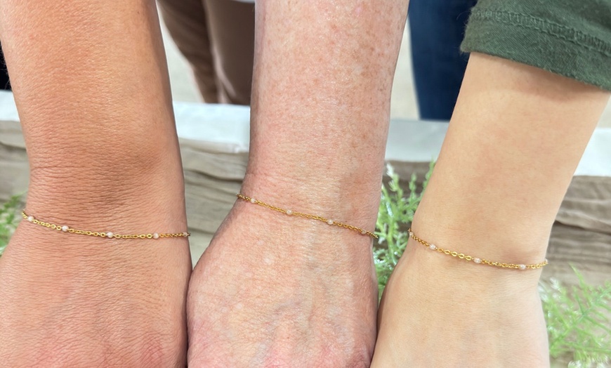 Image 2: Celebrate with Private Party Booking with Host Bracelet Included