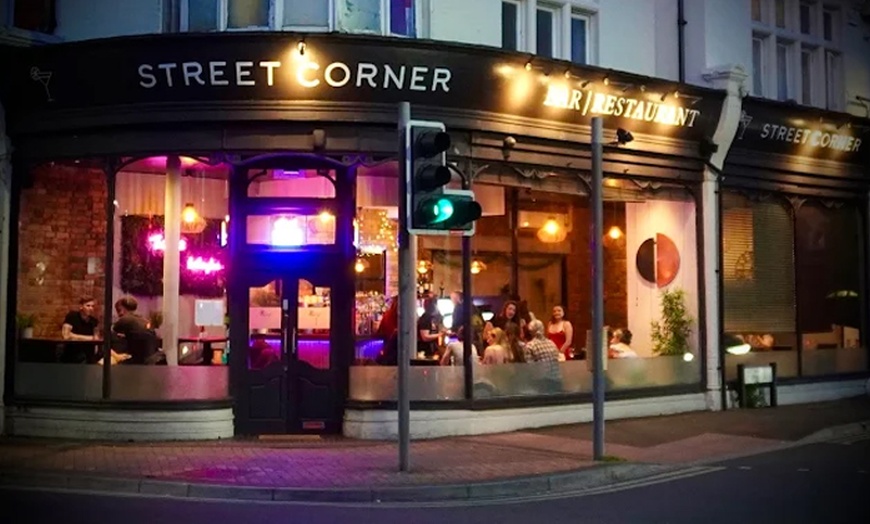 Image 11: Enjoy a Sunday Roast Lunch w/ Dessert & Beer or Wine for 1, 2, 3 or 4 