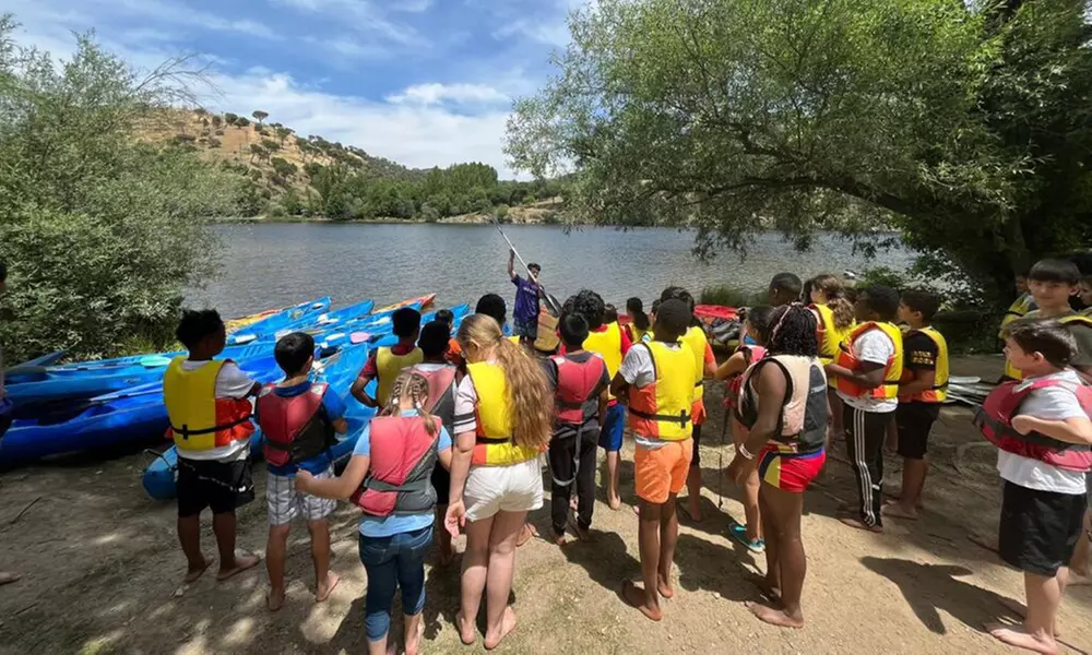 2 horas de alquiler de kayak para 1 o 2 en el Embalse de Picadas o el Pantano de San Juan, ahorra hasta un 45% - Primary Image