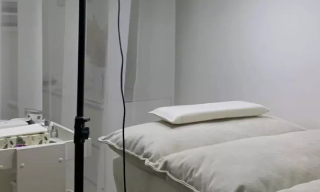 Rehaussement de cils, browlift ou extension de cils