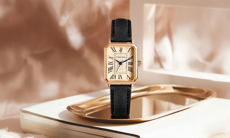 Image 5: Montre femme au design rétro chic