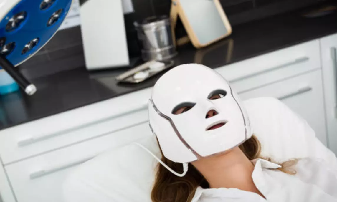 Limpieza facial, Hydrafacial o Premium con kobido y máscara led/oro