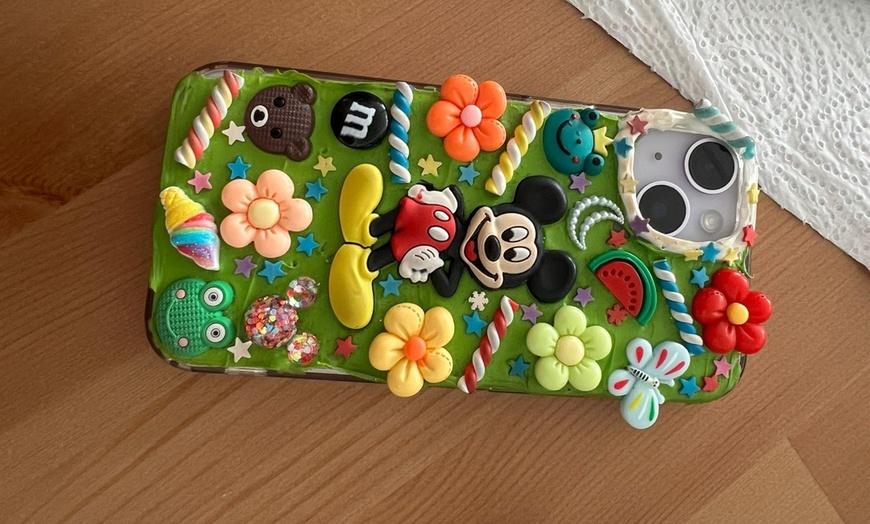 Image 2: Workshop "Gestalte deine eigene Handyhülle" für 1, 2, 4 od. 6 Personen