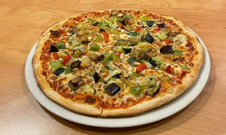 Menú italiano para 2 o 4 con entrantes, platos principales y bebidas