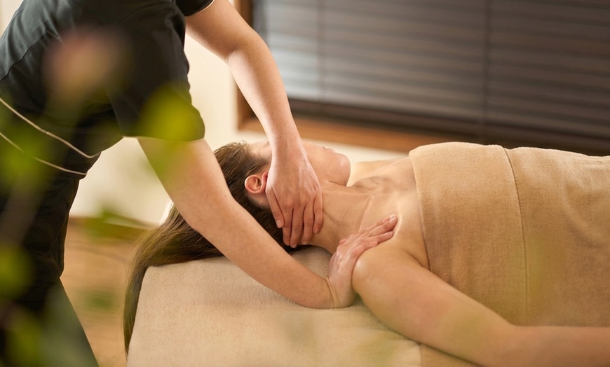 Image 2: Up to 45% Off on Aroma Oil Massage at Aroma Spa