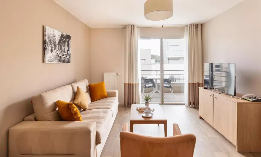 Image 5: Montreuil: appartement met 1 of 2 slaapkamers met optioneel ontbijt