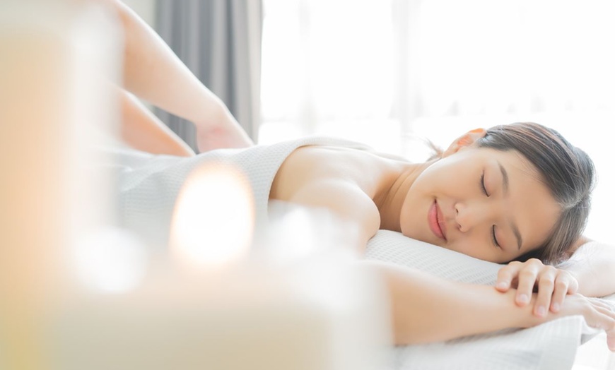 Image 3: 50 or 80-Minute Individual or Couples Massages at Poseidon Spa