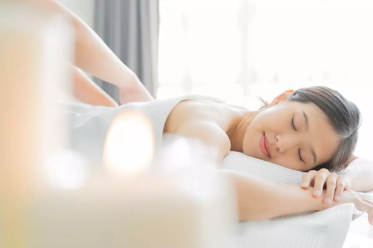 50 or 80-Minute Individual or Couples Massages at Poseidon Spa