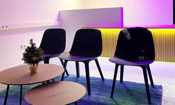 Tratamiento fitobiológico facial con microcorrientes galvánicas y más