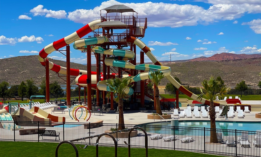 Image 2: Combo Day Pass: Water Slides, Splash Pad & Obstacle Course Access