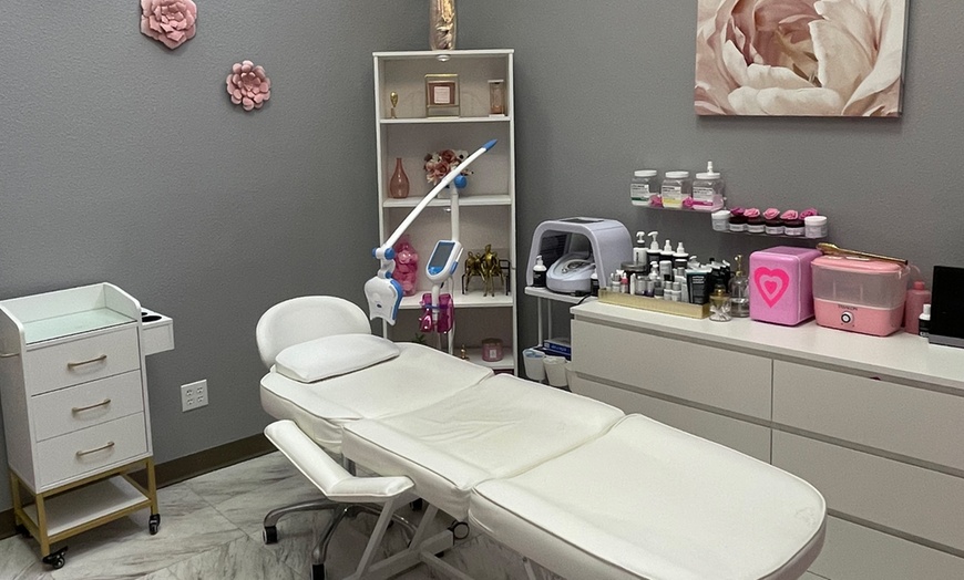 Image 1: Brighten Your Smile with a 30 or 60 Min Teeth Whitening Session