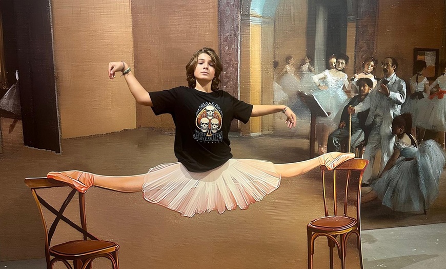 Image 16: Genova 4*: 1 o 2 notti con colazione, Acquario e Biosfera