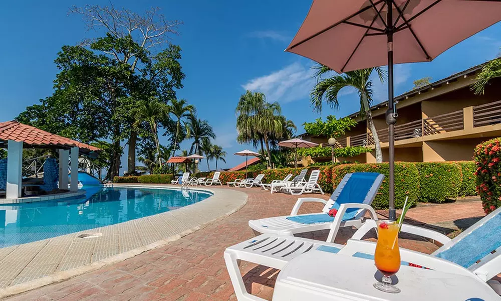 ✈ 6-Night Volcano & Beach Vacation w/ Air & Car from Travel by Jen