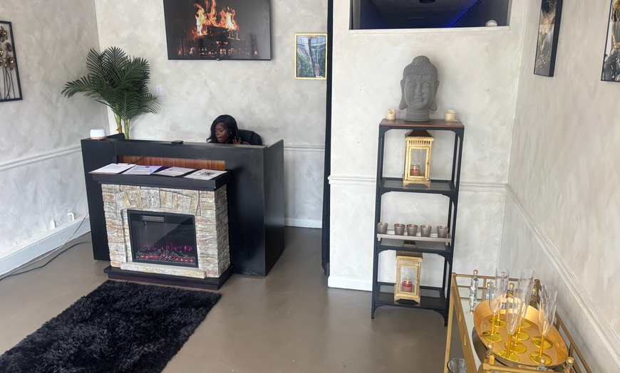 Image 3: Full Man Grooming: Mani, Pedi, Beard Treatment, Foot Detox & More
