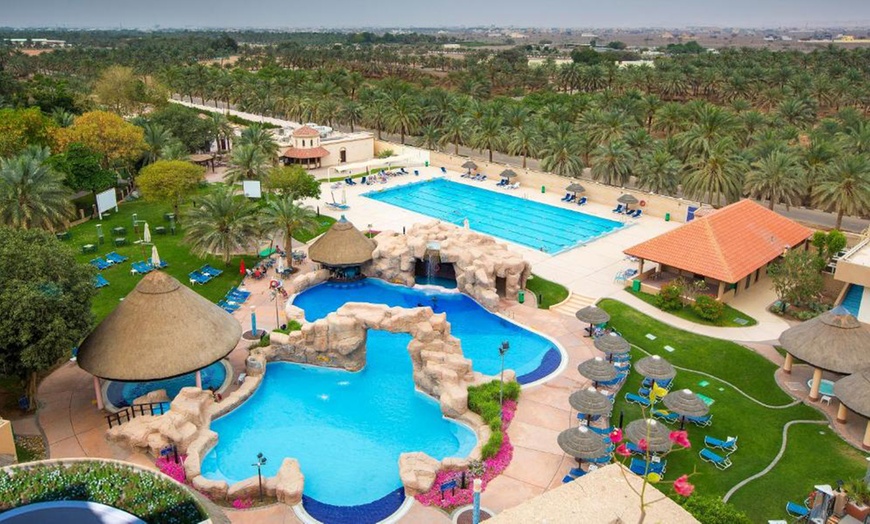 Image 14: Al Ain: One Night 5* Stay with Wi-Fi & Access to All Resort Facilities