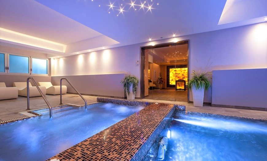 Image 2: Abano Terme 5*: camera Superior con colazione e Spa per 2