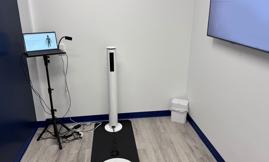 Image 3: Transform with EMS, TruFlex, Cavitation, Vacuum or Infrared Therapy