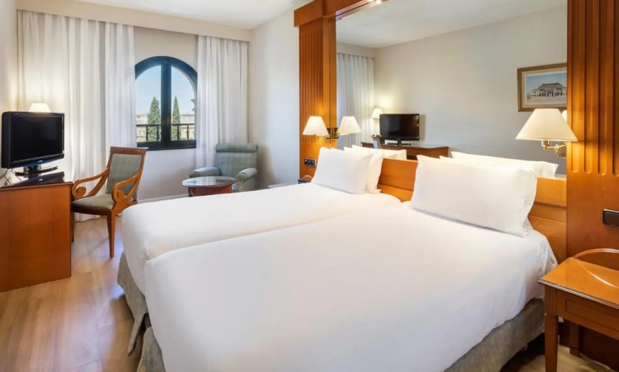 Image 26: ✈ 11-Day Spain & Portugal w/ Air from Great Value Vacations