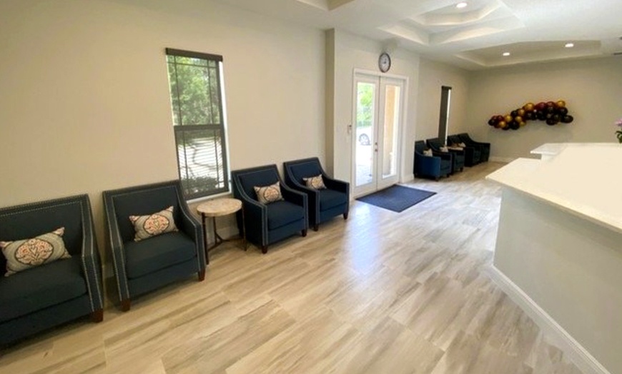 Image 5: Enhance Your Look with 20, 30, or 40 Units of Botox