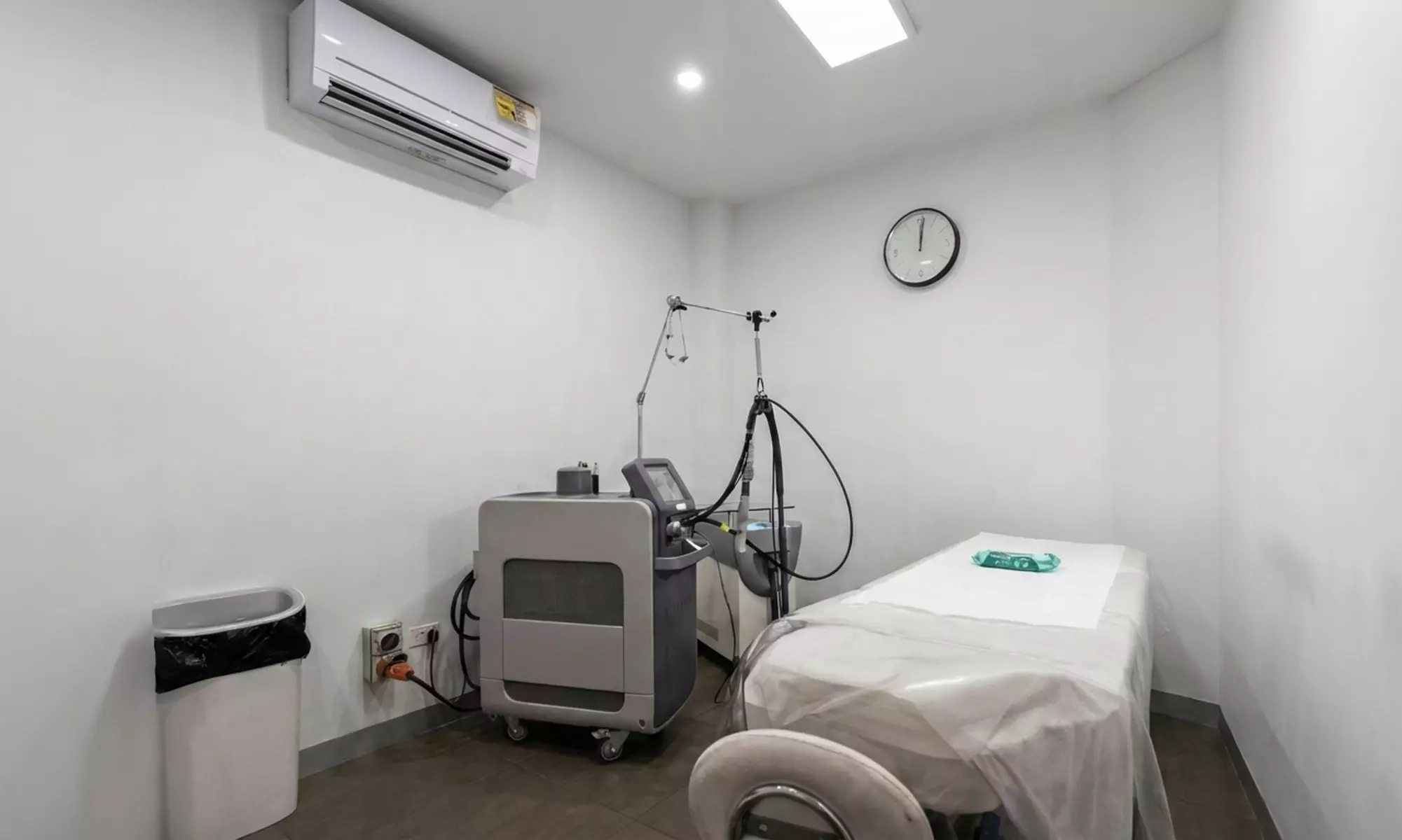 Non-Surgical Augmentation for Refreshed, Youthful & Contoured Look