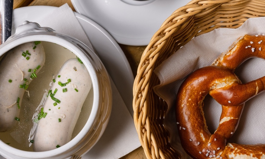 Image 3: Bayerischer Familienbrunch am Sonntag mit Buffet für 2 Personen