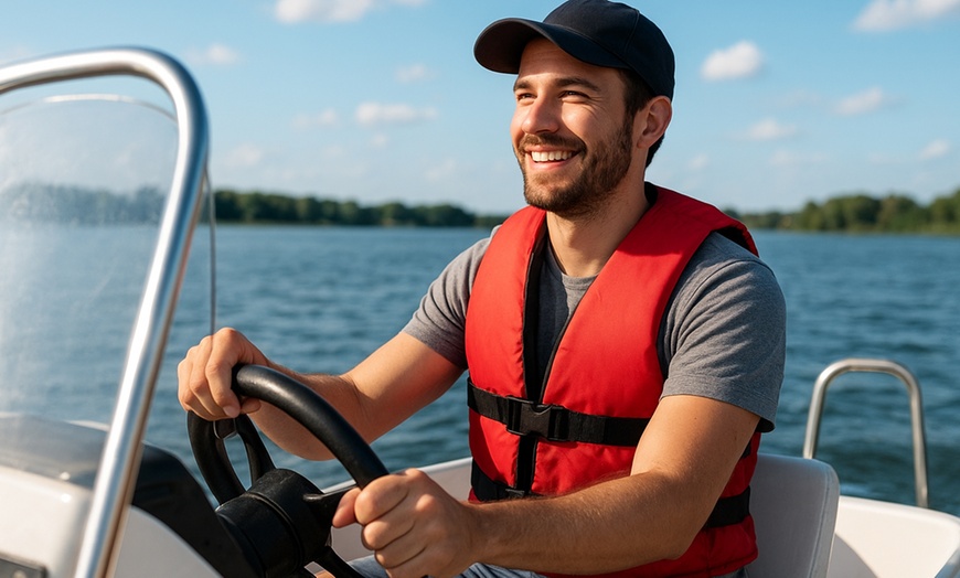 Image 2: Sportbootführerschein - für 1 oder 2 Personen inkl. Kursmaterial