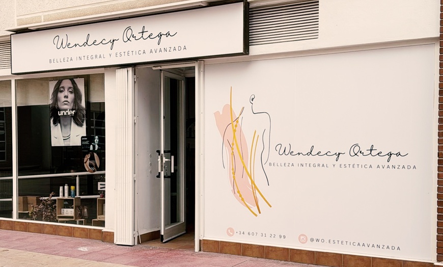 Image 11: 2, 4 o 6 sesiones de combo reductor con aparatología para 1 persona