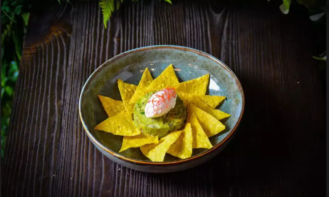 Dine Your Way – Spend AED 200, 300, 500, or 1000 on Food & Beverages