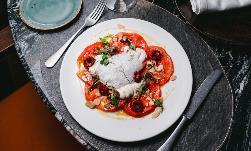 Image 11: Menú fusión a elegir entre clásico o prémium para 2 o 4 personas