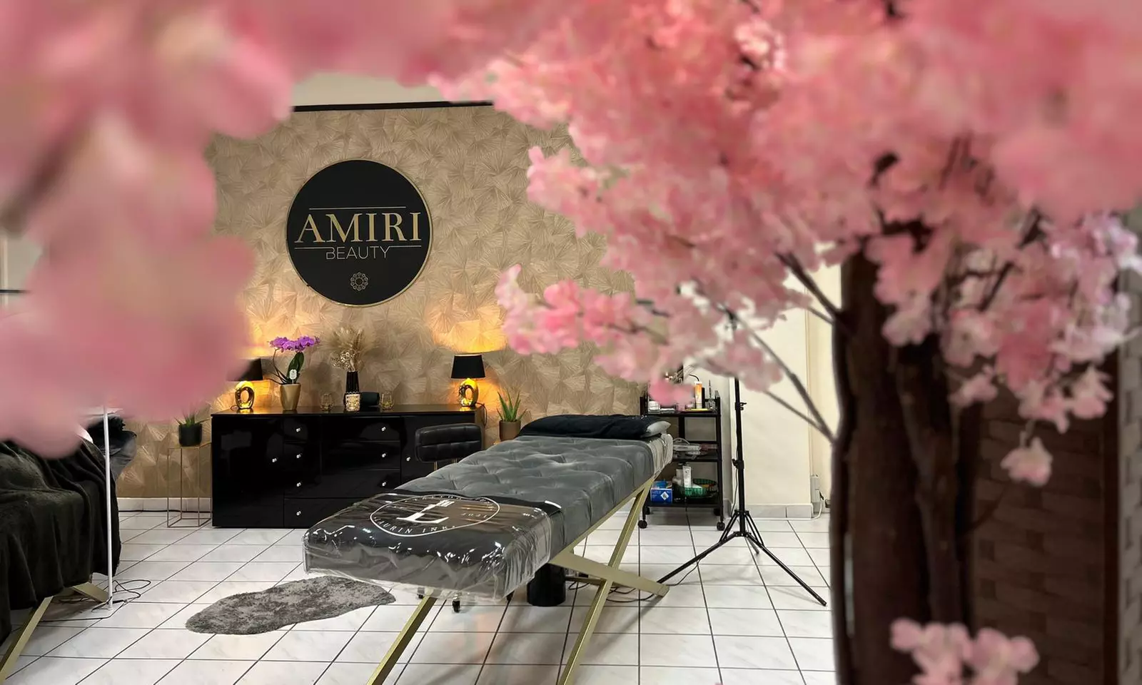 Brow und / oder Korean Lash Lifting inkl. Färben für 1 Person