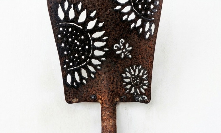 Image 5: Shovel Art Handcraft Class & Museum Access in Sacramento, CA 