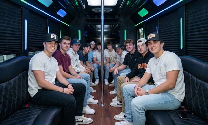 Image 4: Limo Bus Sightseeing Tour – Las Vegas Strip