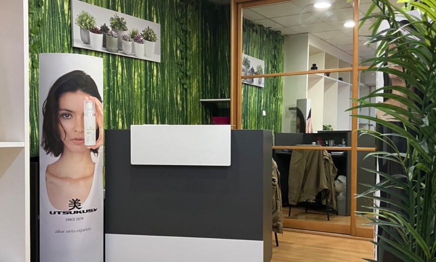 Image 4: Masajes a elegir para tu bienestar en el corazón de La Maternitat